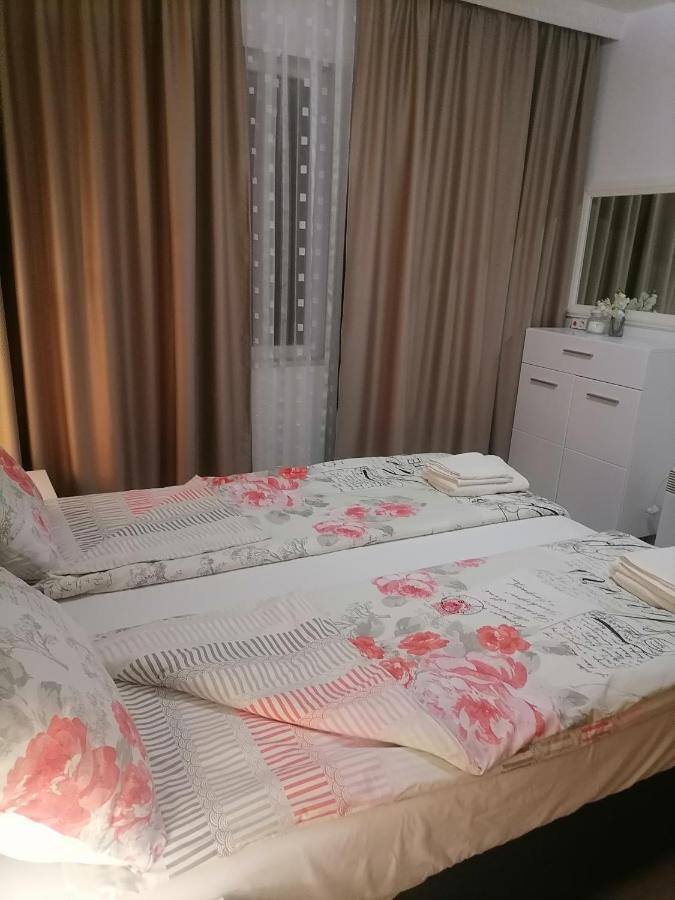 Black Sea Apartment Varna Ngoại thất bức ảnh